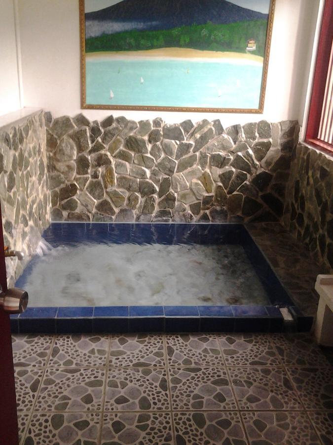Makiling Onsen Hotel Los Banos  Ngoại thất bức ảnh
